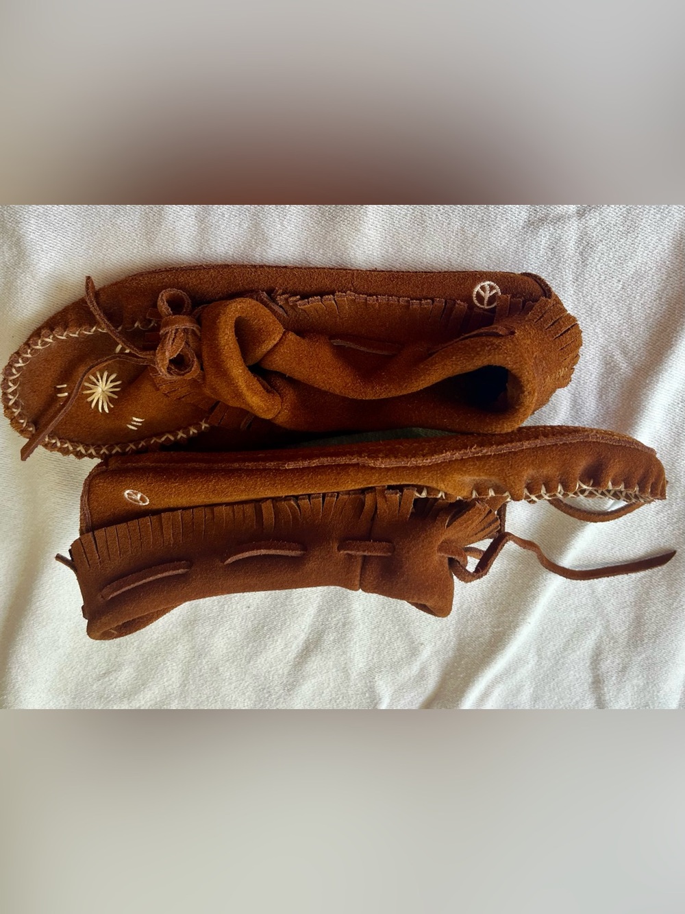 Women’s Tex Peace Moccasin’s
Brown Suede Fringe Moccasin Flats - Picture 3 of 6